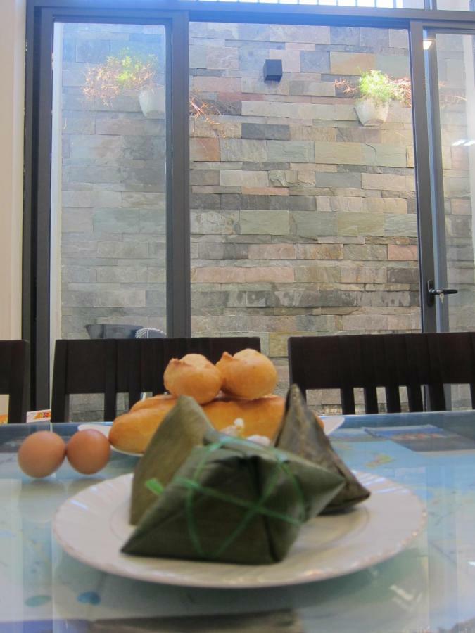 Lama Homestay Хюэ Экстерьер фото